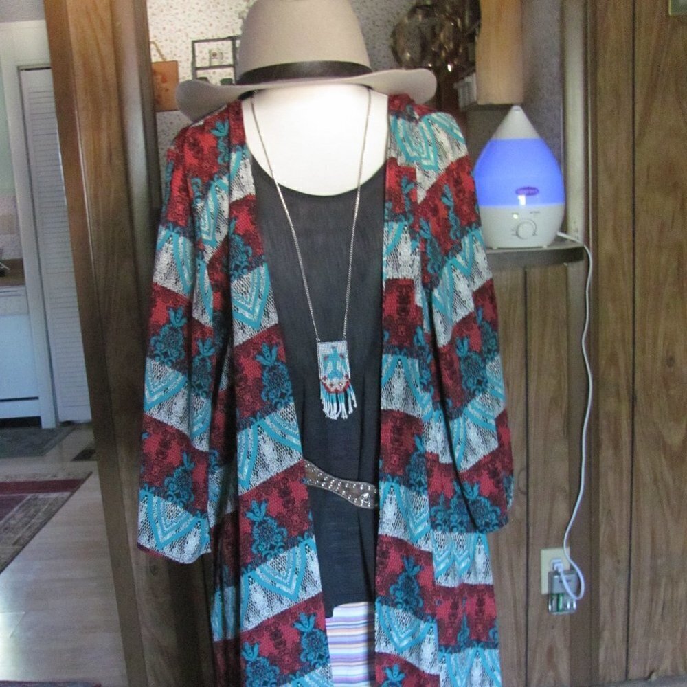 PAPERMOON  PRINTED WOVEN‎ CARDIGAN W/ LACE FRINGE